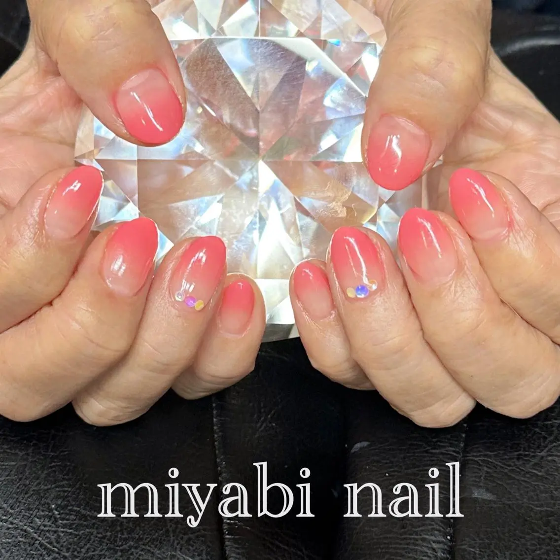 ネイル ジェルネイル グラデーション ピンク ハンドネイル miyabi nail 桂川駅近くのネイルデザイン