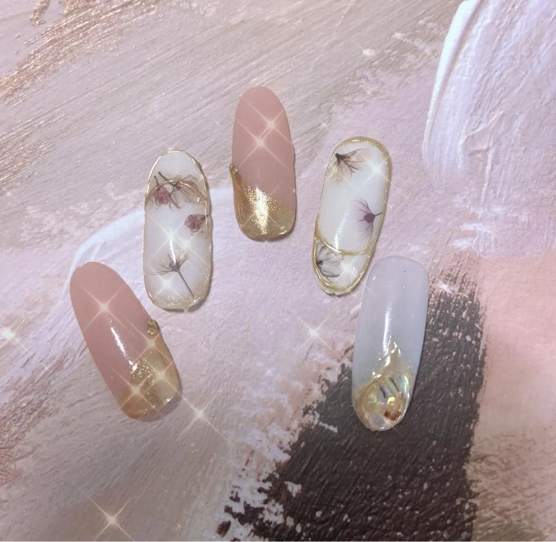 ネイル アートネイル フラッシュネイル フラワーネイル フットネイル フレンチネイル Moci Nail Salonのネイルデザイン