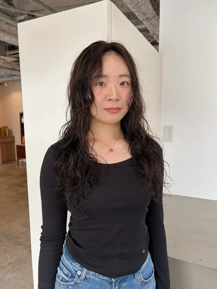 ロング カット パーマ 🧣misaki 🧣のヘアスタイル