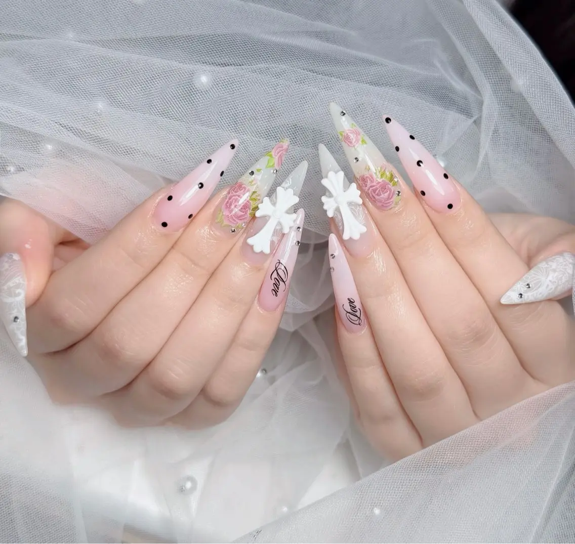 ネイル アートネイル 韓国ネイル 持ち込み ワンホンネイル ハンドネイル Lenie Nail Salonのネイルデザイン