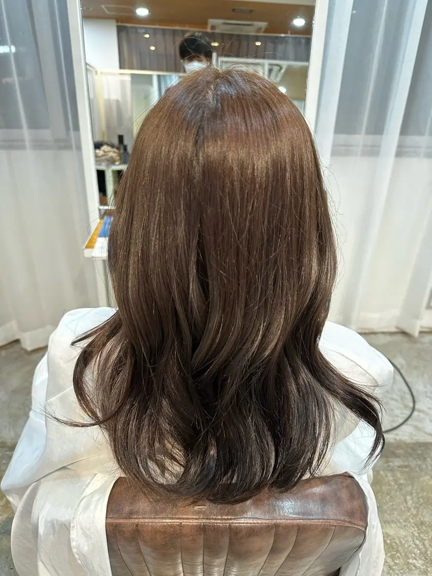 カラー ヘアカラー 伊藤 郁弥のヘアスタイル