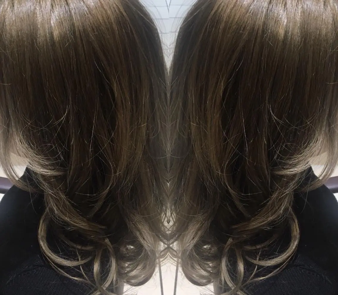 ロング カラー パーマ ヘアアレンジ Device ディバイスのヘアスタイル