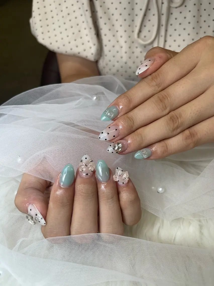 ネイル ハンドネイル NiJi Nailsのネイルデザイン