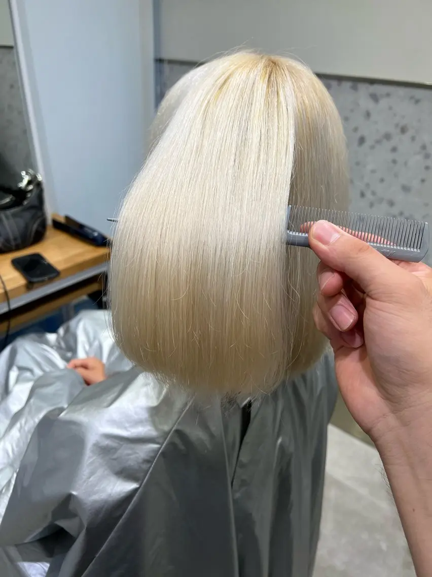 ミディアム ヘアカラー トリートメント カラーリスト IKのヘアスタイル