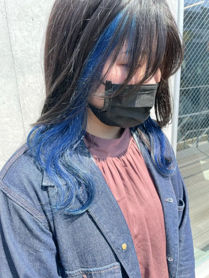 セミロング カラー インナーカラー 推し ブリーチ  髪質改善のヘアスタイル