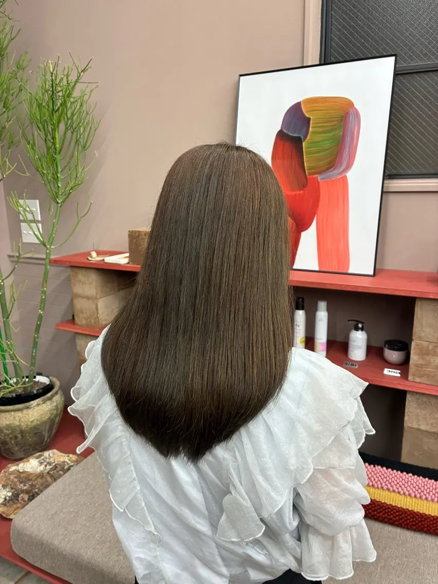 カラー miki / Fēnのヘアスタイル