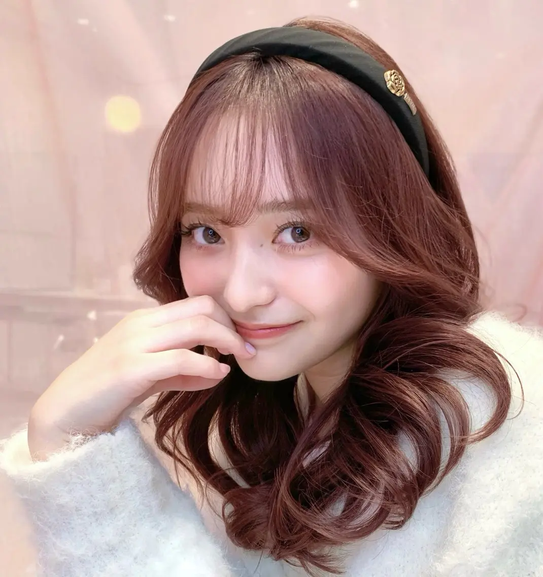 ミディアム カラー カット ヘアカラー トリートメント ヘッドスパ ヘアセット 韓国ヘア/レイヤー/ 顔まわり/りょーとのヘアスタイル