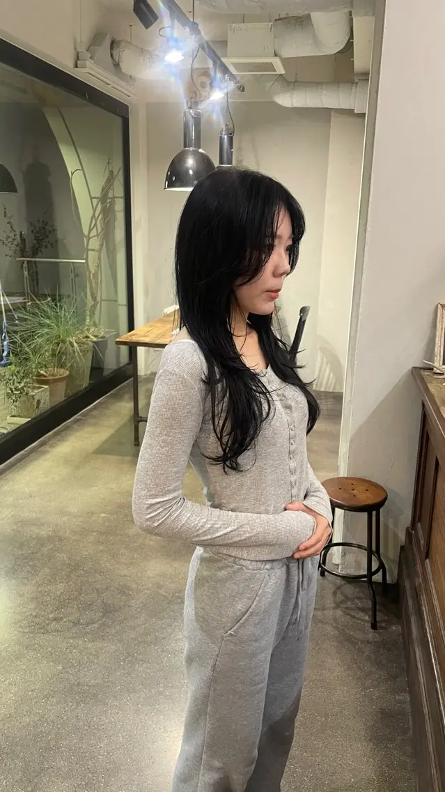 ロング 沼田 彩虹\カットモデルのヘアスタイル