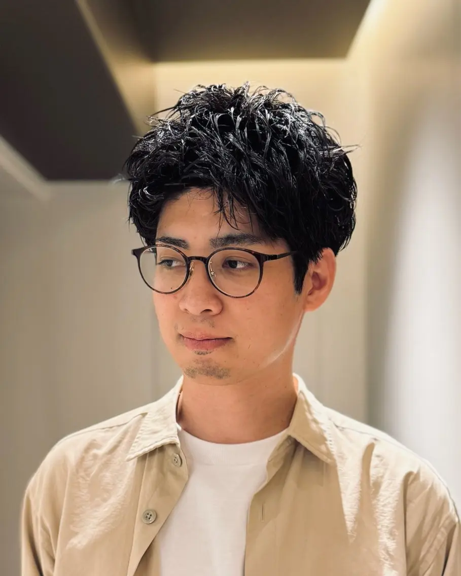 ショート パーマ メンズ メンズパーマ ショートヘア ニュアンスパーマ カット パーマ ラフショート メンズパーマ 丸山のヘアスタイル
