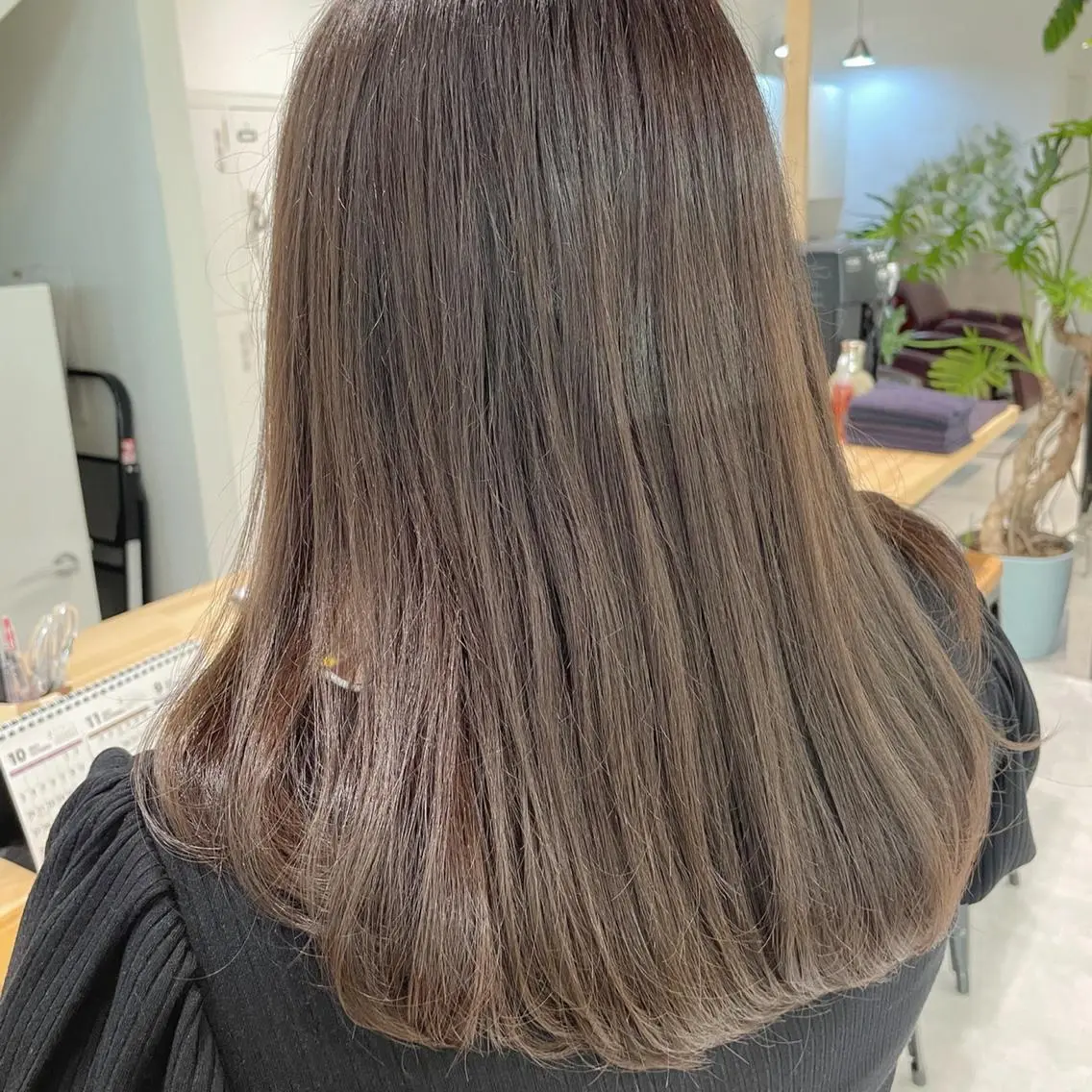 セミロング カラー ブリーチ グレージュ ブリーチなしカラー ヘアカラー トリートメント これた🧸ヘアメ職人 ♡髪質改善♡カラーのヘアスタイル