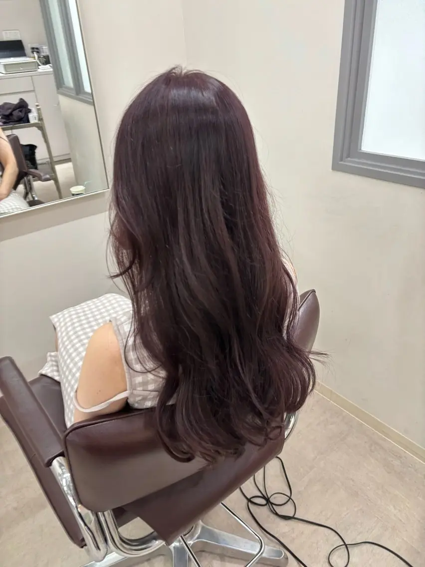セミロング カラー 渋谷|透明感カラー 🫧🤍|rinaのヘアスタイル