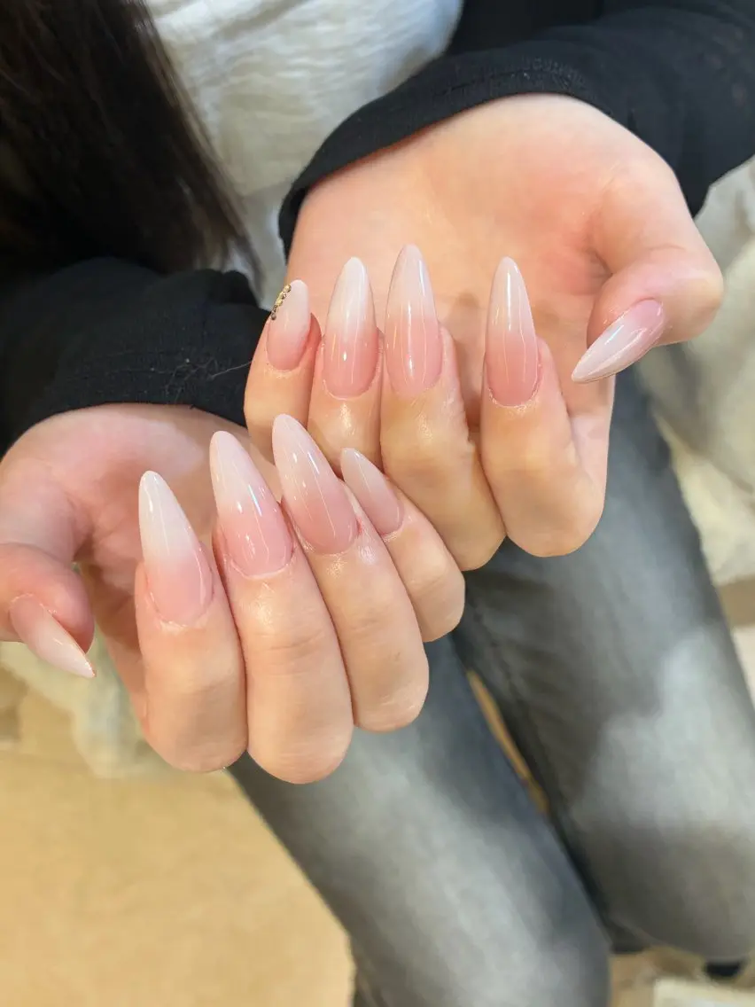 ネイル チークネイル 長さ出し フレンチネイル ガーリー 韓国ネイル Sun Nail linaのネイルデザイン
