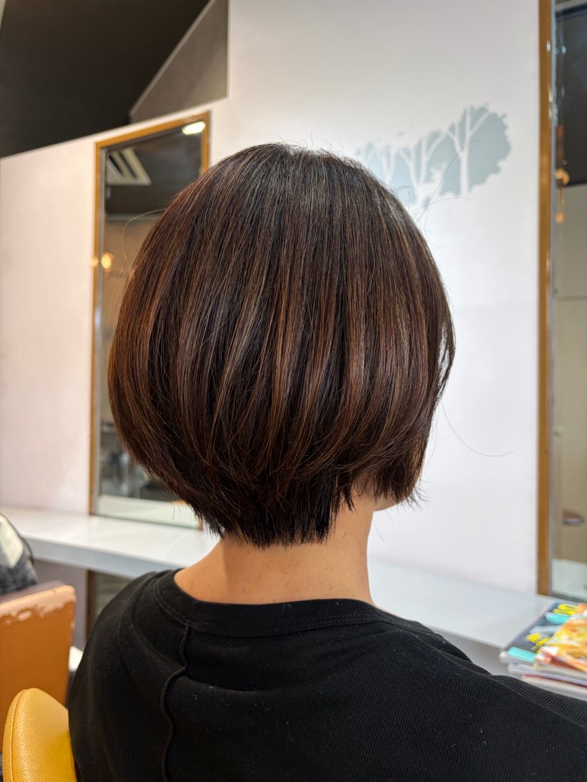 ショート 丸みショート ショートヘア 向島 佳奈のヘアスタイル