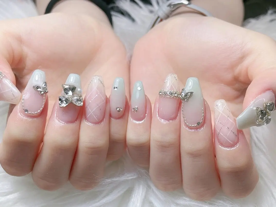 ロング キッズ 韓国風ヘア ハンドネイル ハンドケア HEAVEN Nail 池袋のネイルデザイン