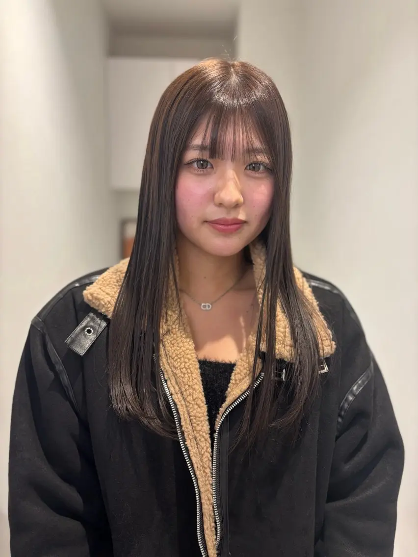 ロング ヘアカラー まろやかベージュ🤎 艶カラー🔔リンのヘアスタイル