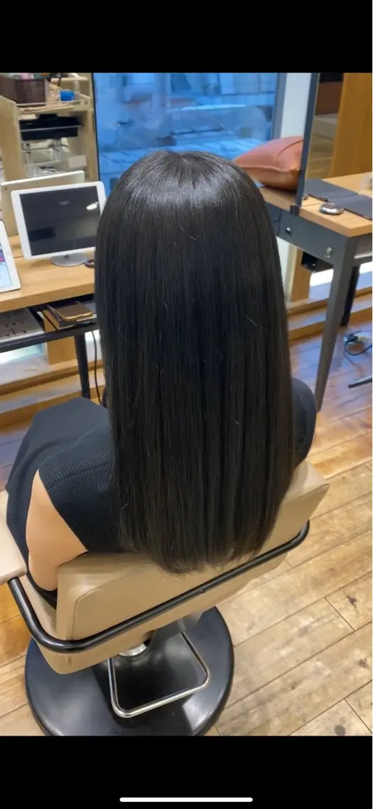 カラー 銀座/レイヤー 顔周りカット溝手優太のヘアスタイル