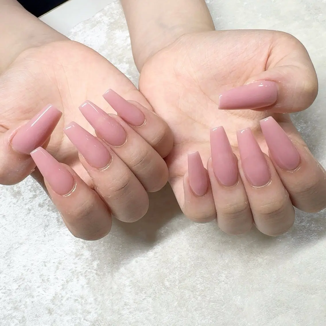 ネイル Leonie Fukaのネイルデザイン