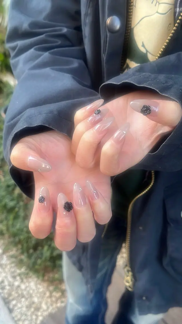 ネイル ボルドー フラッシュネイル フットネイル ハート ラメ(グリッター) SAKU nail 作島茜のネイルデザイン