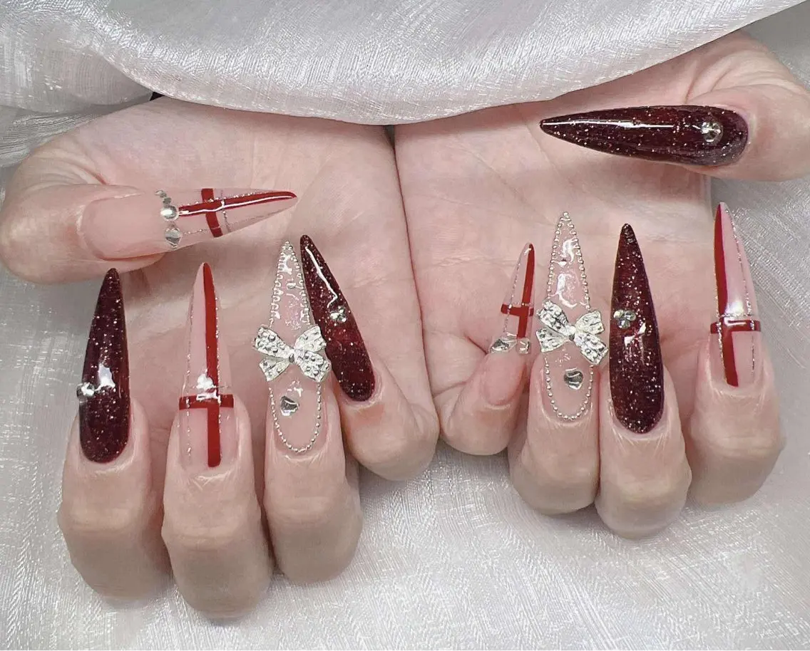 ネイル 長さ出し グラデーション 卒業式 キラキラネイル マグネットネイル ハンドネイル Lee Nailsのネイルデザイン