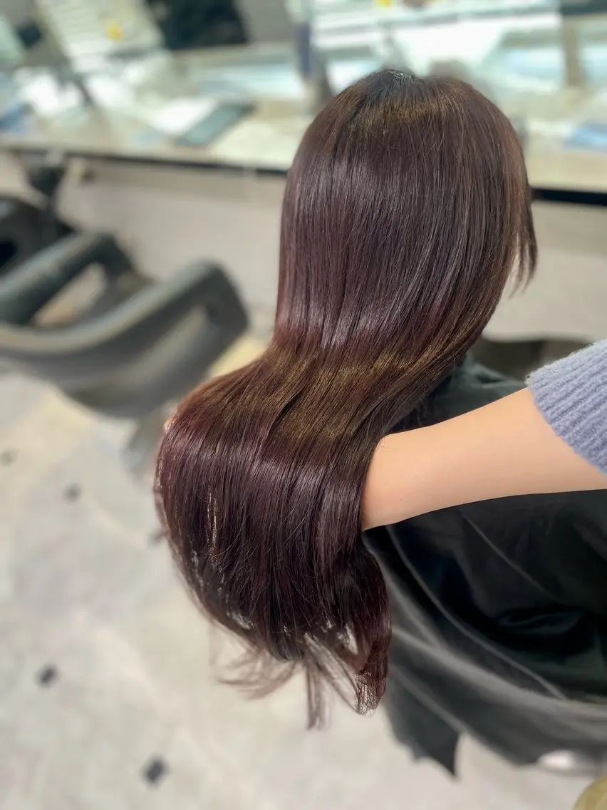セミロング トリートメント うる艶トレンドヘア 🕊️上野BABYのヘアスタイル