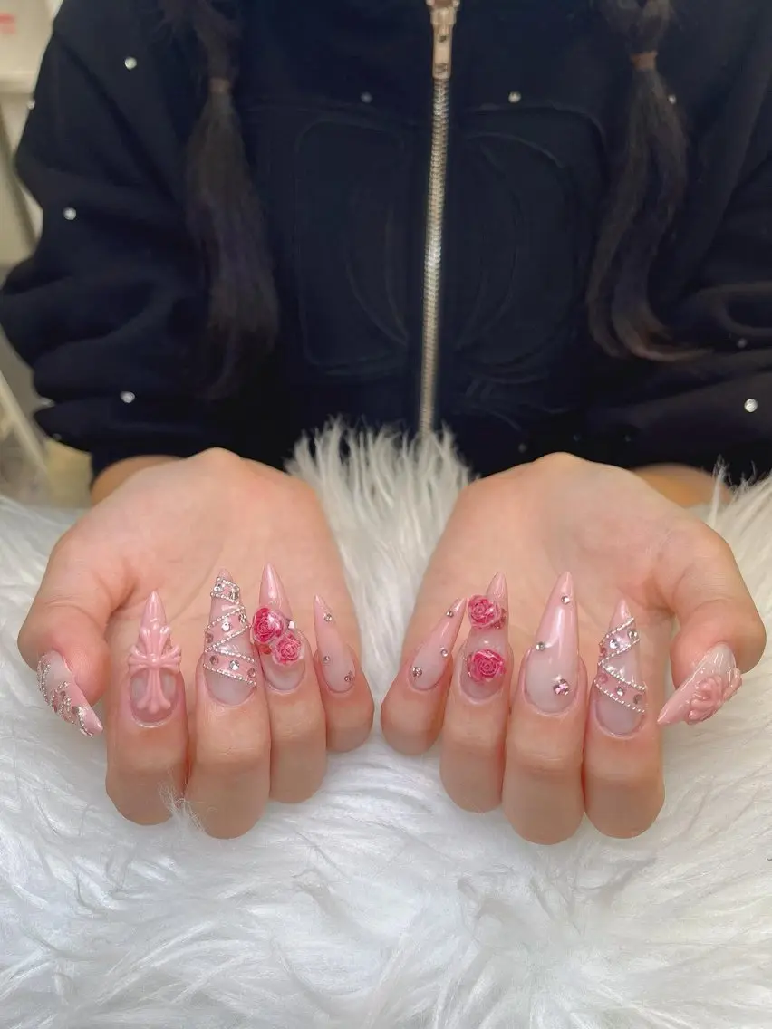 ネイル フレンチネイル ジェルネイル ガーリー 韓国ネイル ロングネイル ハンドネイル NieNail Nezukoのネイルデザイン