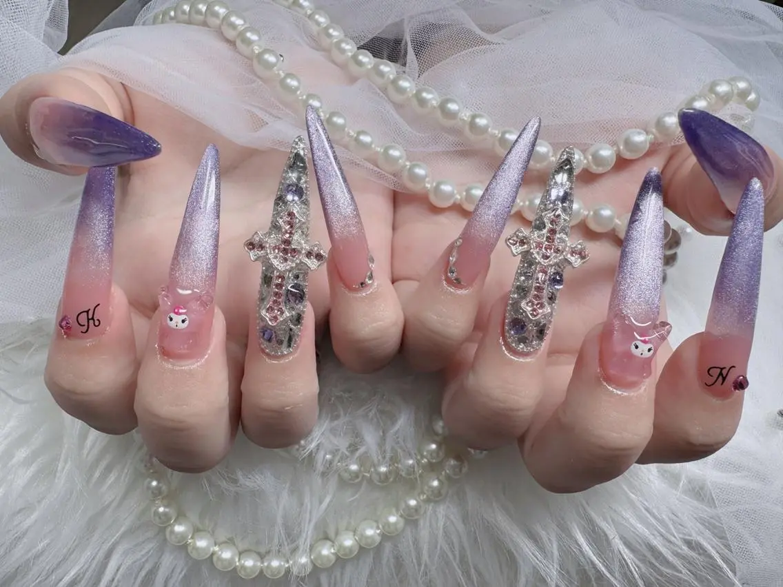ネイル フレンチネイル ジェルネイル ハロウィン 韓国ネイル マグネットネイル ハンドネイル neco H.babynailのネイルデザイン