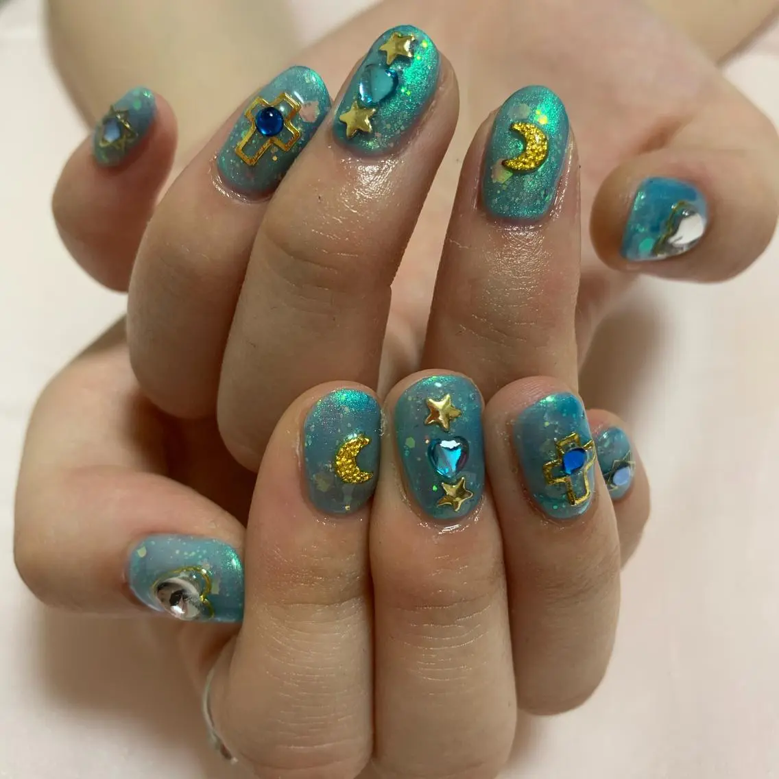 ネイル ハンドネイル フットネイル nailsalon momoのネイルデザイン