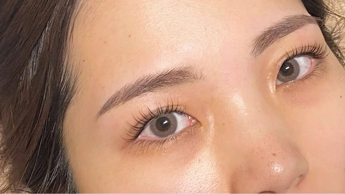 アイブロウ ワックス脱毛 眉カット mellow eyelashのマツエク・マツパデザイン