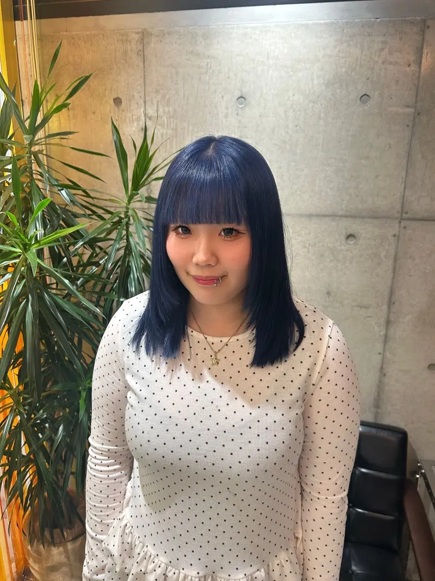 セミロング ヘアカラー iris🌙 miyuのヘアスタイル