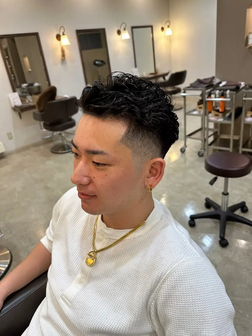 ショート パーマ メンズ 小川 音哉「fluer」のヘアスタイル