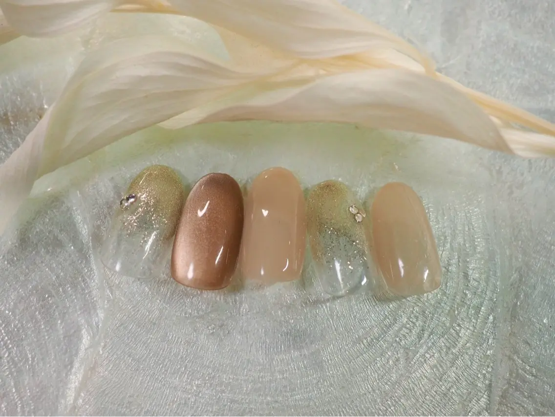ネイル オーロラネイル 桜ネイル フラワーネイル フットネイル フレンチネイル ハンドネイル kiki nail たまプラーザのネイルデザイン