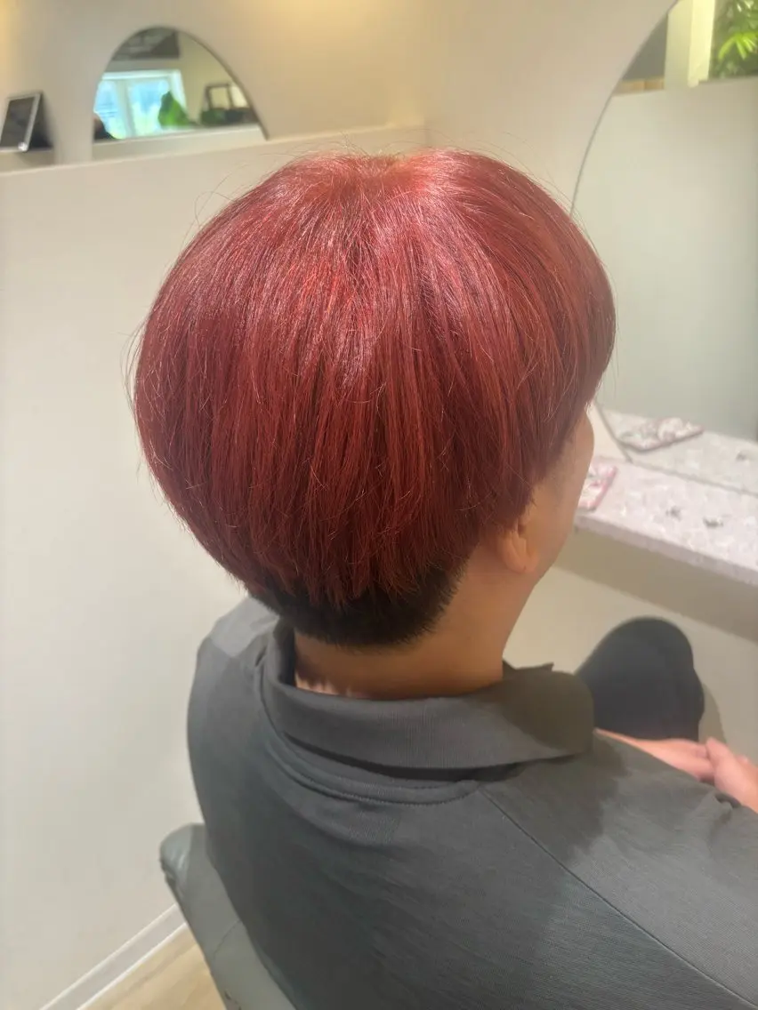 ショート カラー メンズ レッドカラー 中田 渚のヘアスタイル