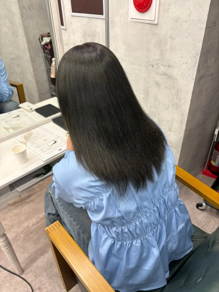 セミロング カラー オリーブカラー ♱·༝ホノカ.⋆♱【 艶髪/透明感カラー】のヘアスタイル