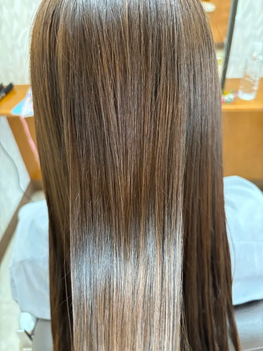 ロング カラー カット パーマ 亀山 来未のヘアスタイル
