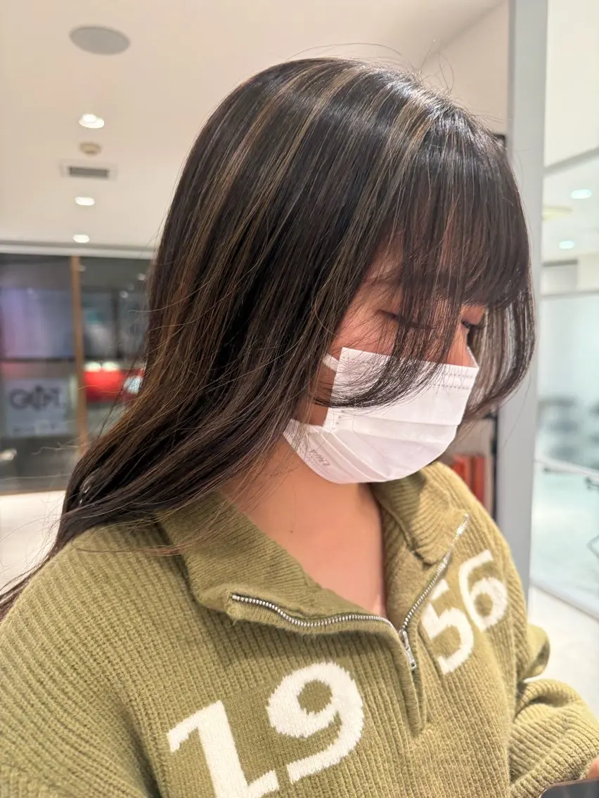 💫ホイルカラー(ブリーチあり)💫の写真
