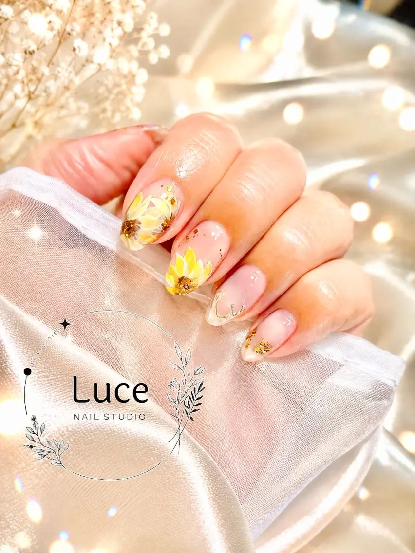 ネイル NAIL Luceのネイルデザイン