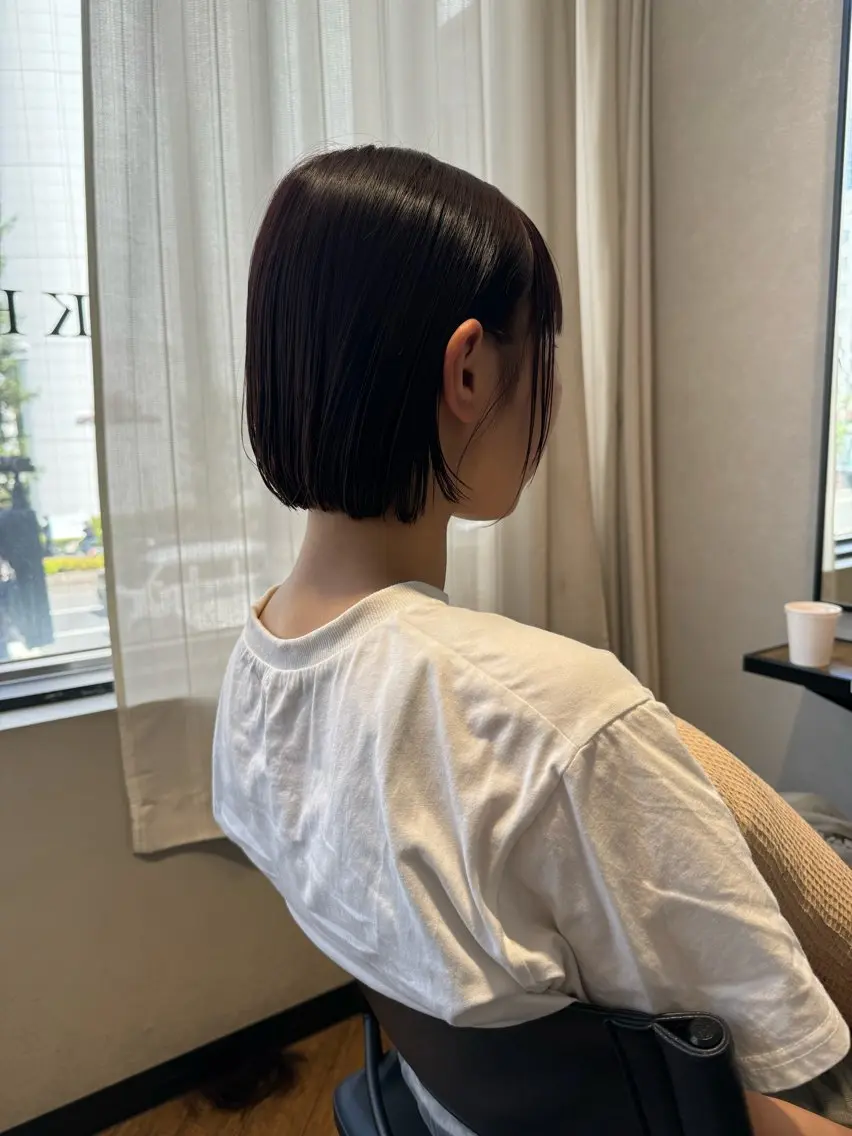ショート ショートヘア 檜谷 晴　顔周りカットのヘアスタイル