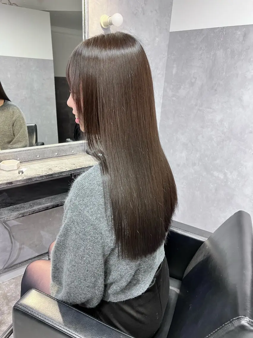 ロング カラー 黒髪 ブリーチ 透明感カラー 顔周りカット レイヤーカット 透明感/レイヤー 🇰🇷tomonaのヘアスタイル