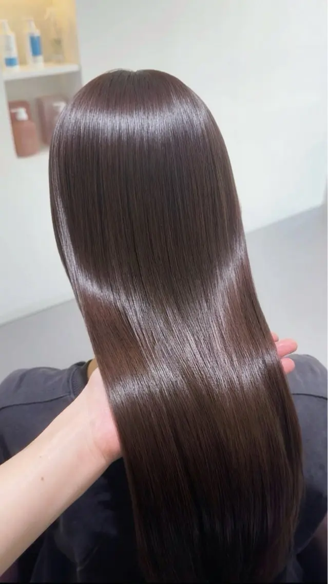 ロング カット ヘアカラー トリートメント ️🫧透明感カラー& 髪質改善🎀いさきのヘアスタイル