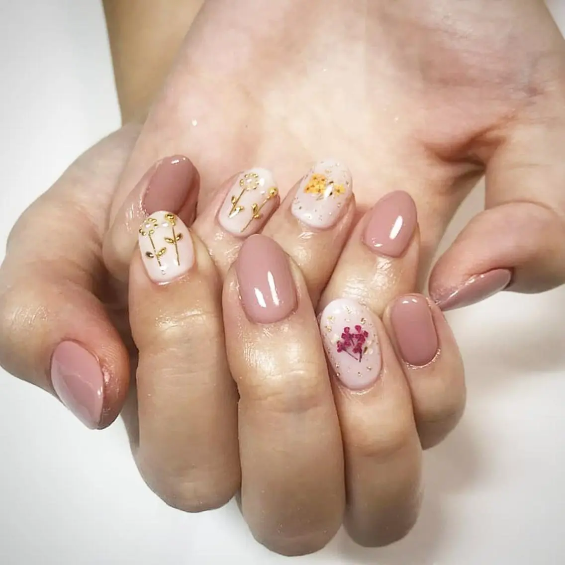 ネイル ハンドネイル ハンドケア lylynail YUUKAのネイルデザイン
