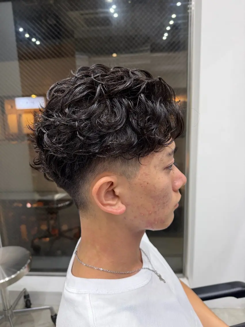 ショート パーマ メンズ カット パーマ fifth天神 パーマ特化/石橋航海のヘアスタイル
