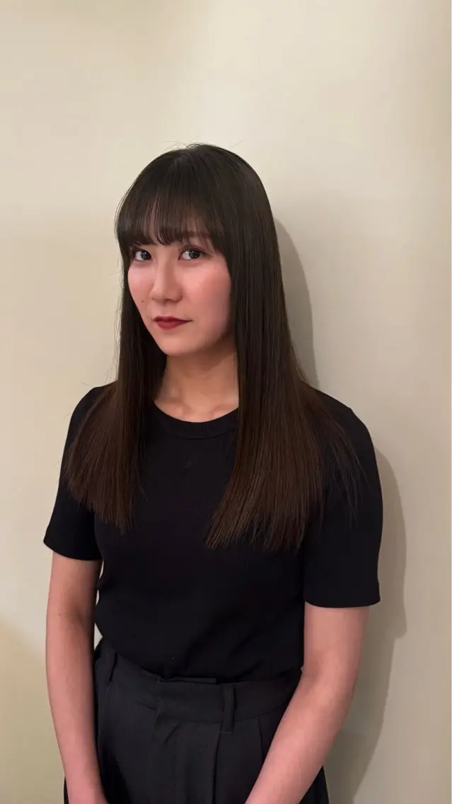 カラー ヘアカラー トリートメント ピエドプール NINAのヘアスタイル