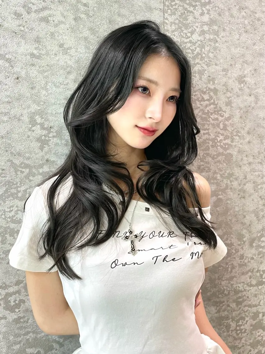 セミロング カラー ヘアアレンジ ベージュカラー ブリーチ 透明感カラー ダブルカラー グレージュ カット ヘアカラー トリートメント 縮毛矯正ブリーチなし 🍒❤ゆうきのヘアスタイル