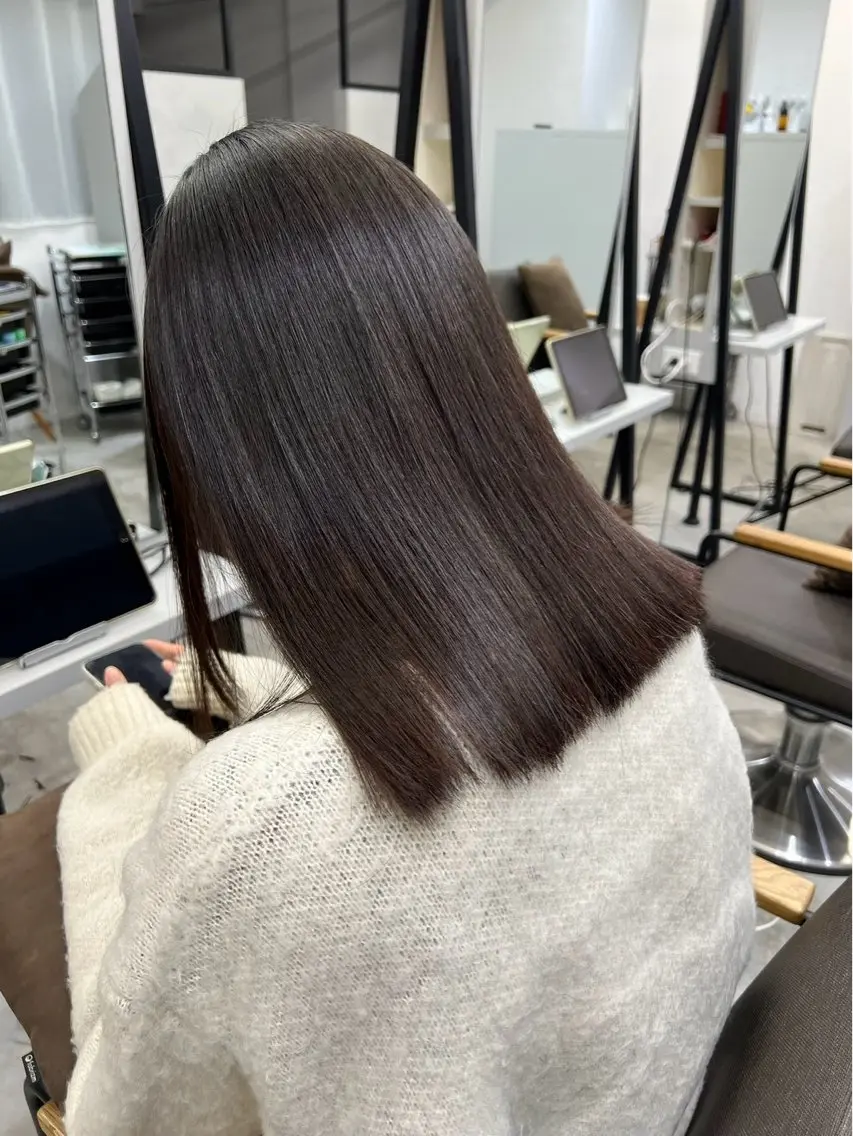 ミディアム パーマ 縮毛矯正 🍒モテ暖色カラー × うる艶✧ ゆなのヘアスタイル