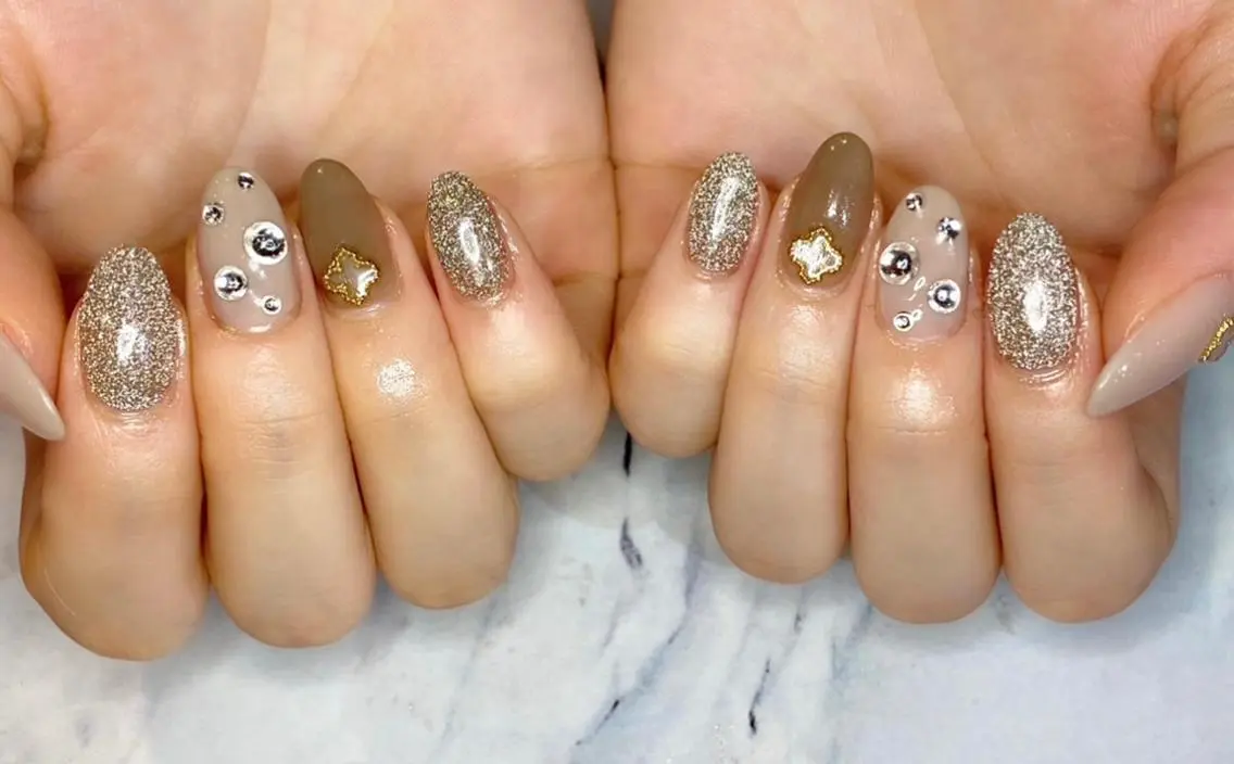 ネイル Lino+ ネイル&よもぎ蒸しのネイルデザイン