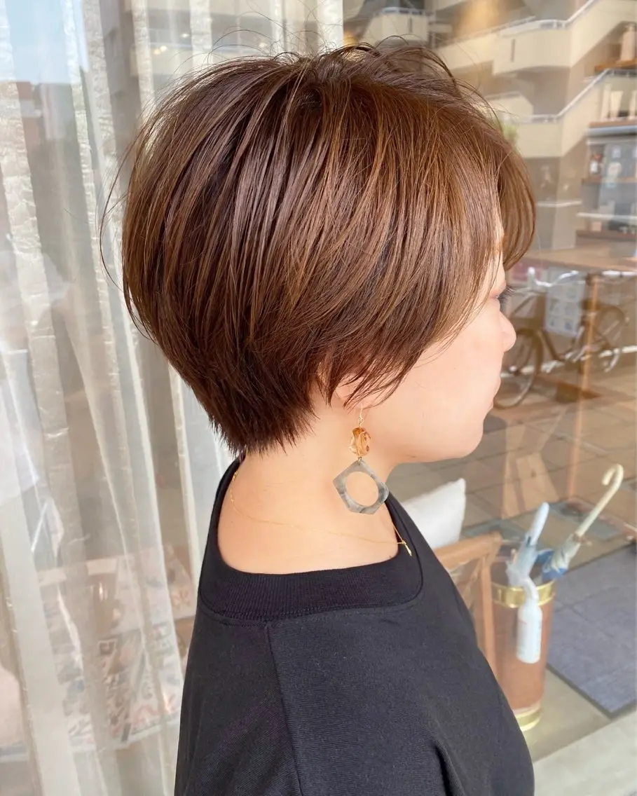 ショート やまもと さきのヘアスタイル