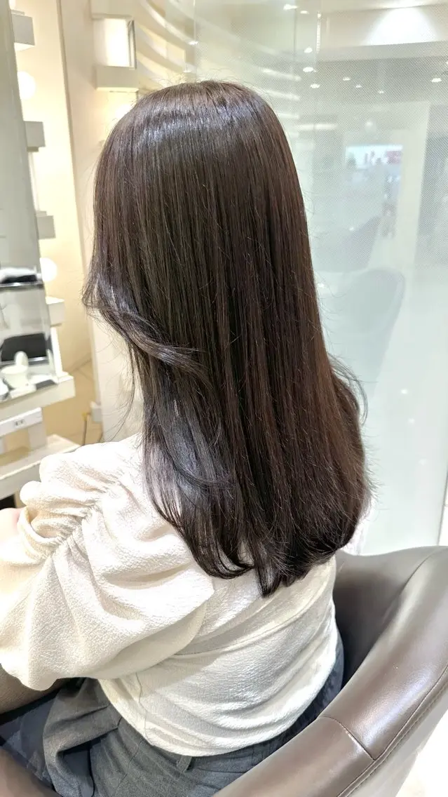 セミロング 🤍ハイライト/ レイヤー/銀座🤍のヘアスタイル