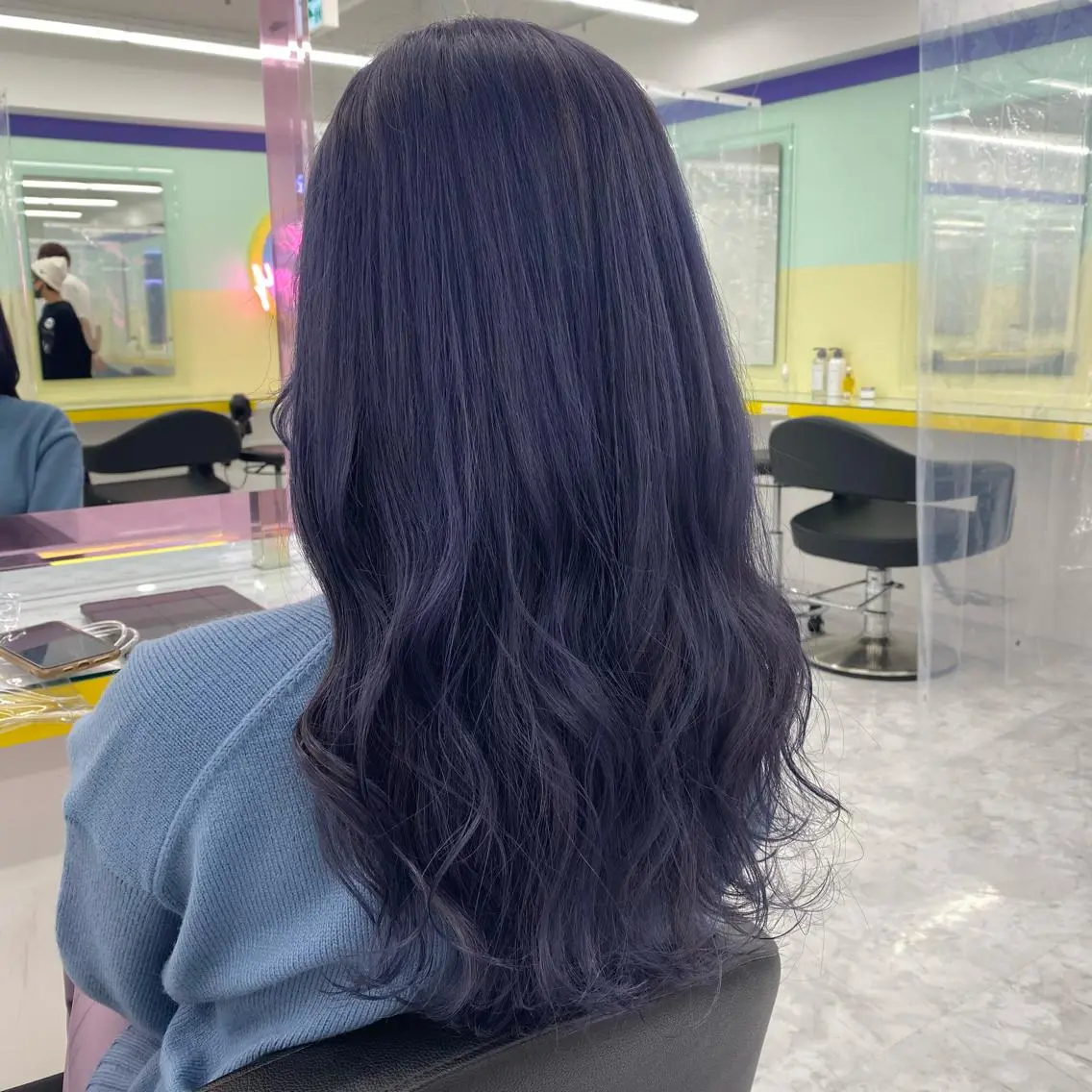 セミロング カラー ヘアアレンジ mai🍑暖色カラー /レイヤー💖のヘアスタイル