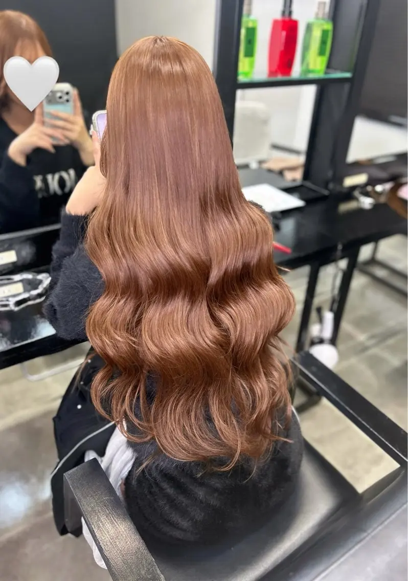 ロング カラー ブリーチ 透明感カラー ブリーチなしカラー エクステ ヘアカラー エクステ junna 🤍のヘアスタイル