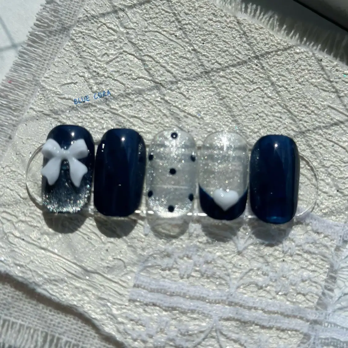 ネイル マグネットネイル マットネイル シルバー ハンドネイル ハンドケア BLUE CORAのネイルデザイン